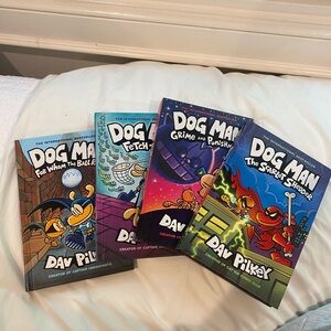 Dog Man Books Set of 4 by Dav Pilkey- EUC